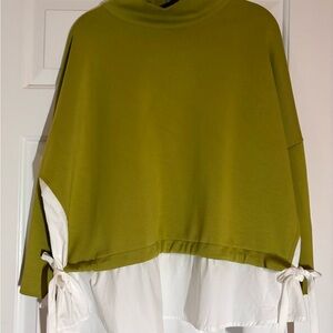 IC COLLECTION Olive and Teal Layered Top